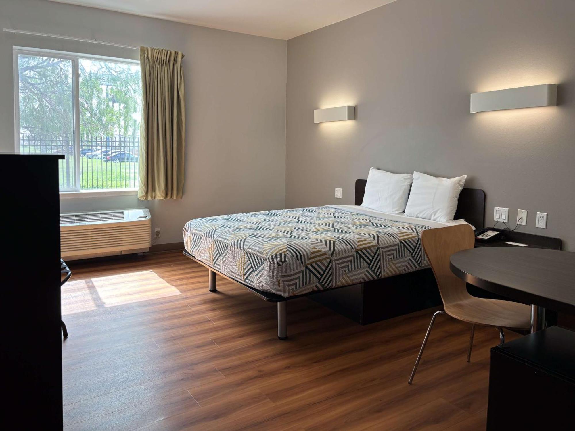 Motel 6-Weslaco, Tx ภายนอก รูปภาพ