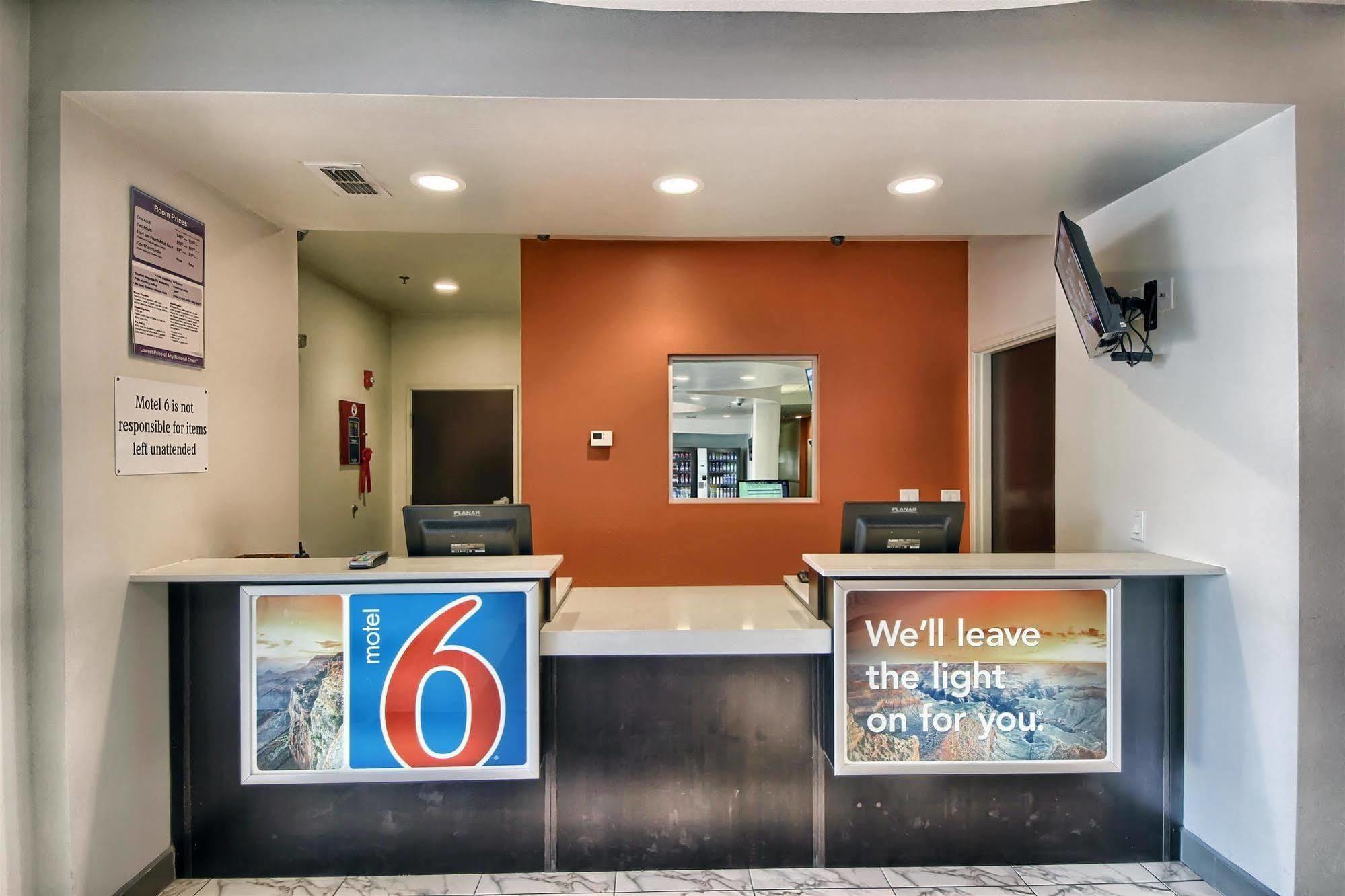 Motel 6-Weslaco, Tx ภายนอก รูปภาพ